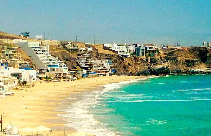 Praias no Peru