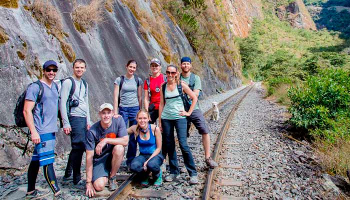 Machu Picchu vía hidroeléctrica por bus: 2d/1n