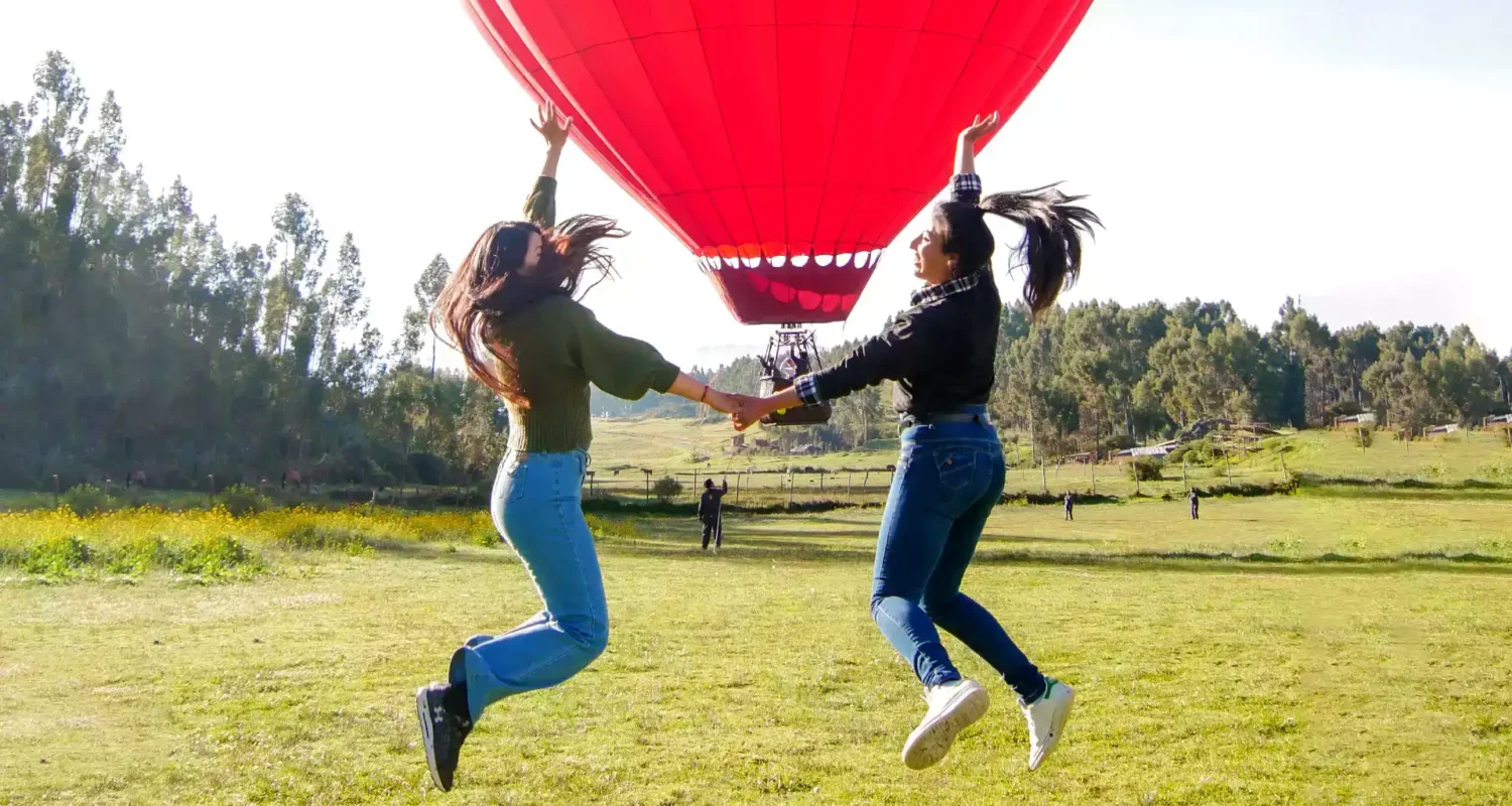 Aventura panorámica en globo aerostático en Cusco