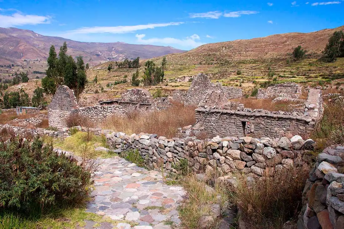 Caminata a Uyu Uyu: la ciudad de los collaguas