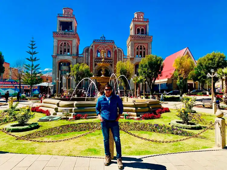 City tour Huaraz + baños termales de Monterrey