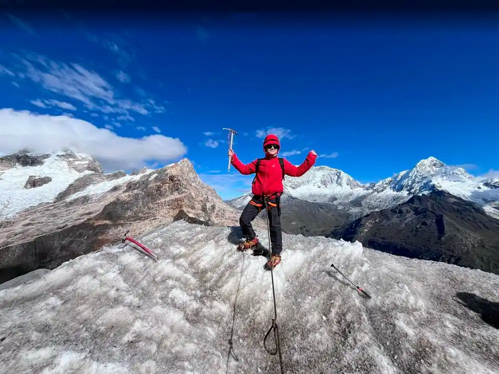 Escalada al Nevado Mateo desde Huaraz