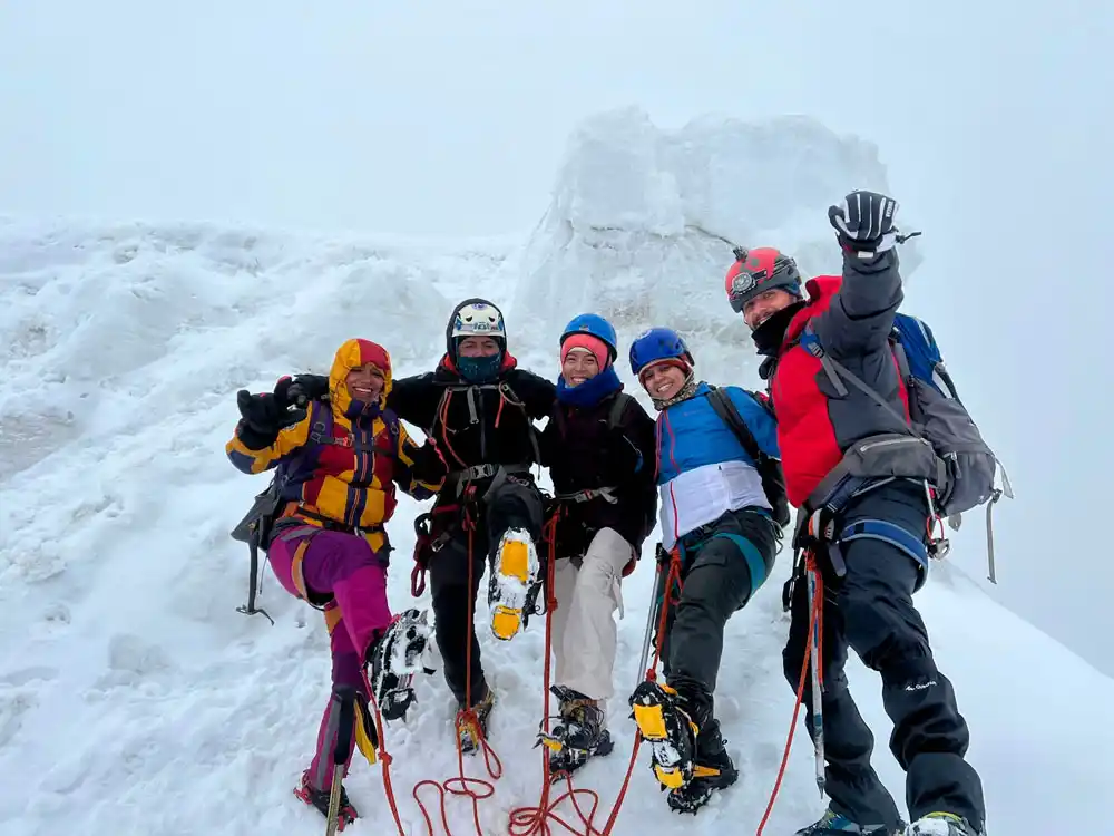 Escalada al Nevado Mateo desde Huaraz