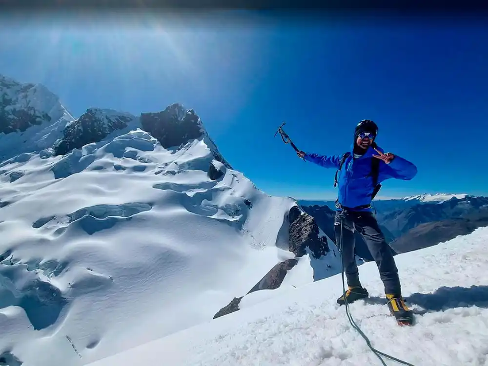 Escalada al Nevado Mateo desde Huaraz