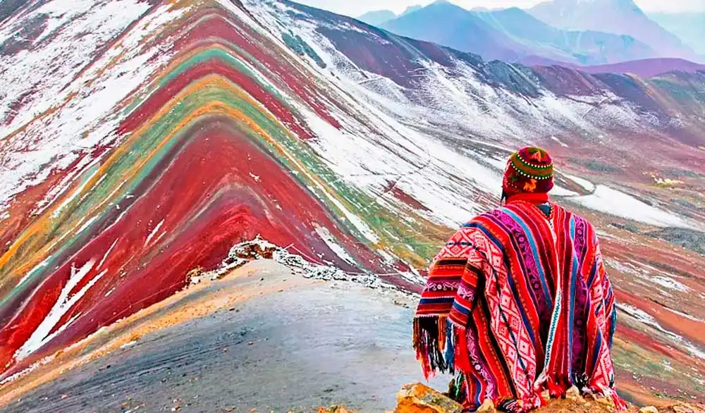 Montaña de Siete Colores + Raqchi + Puno