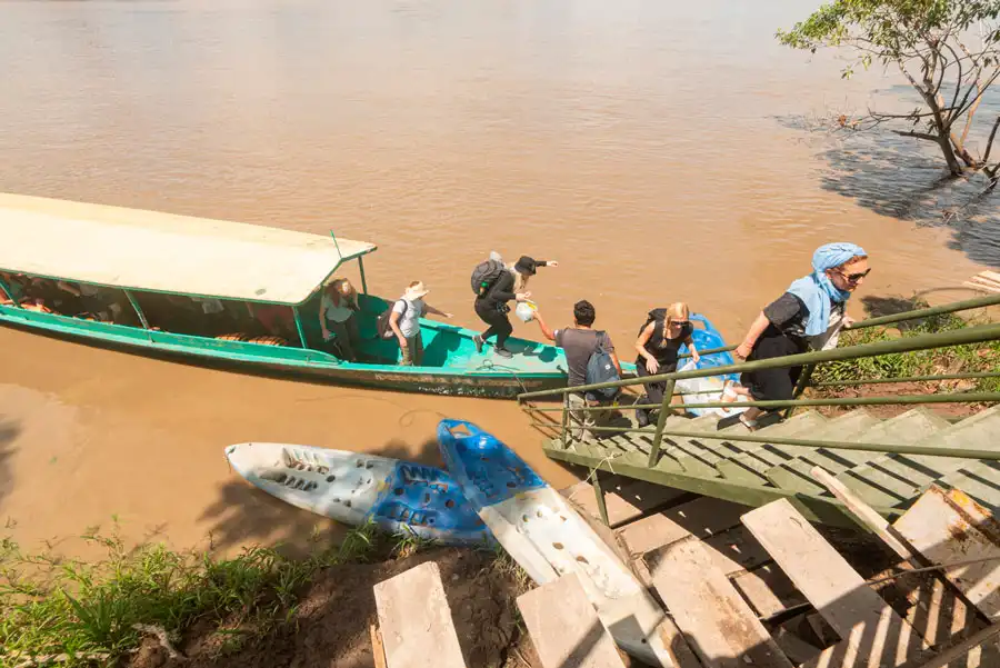 Tambopata Express + lago Sandoval 2d/1n