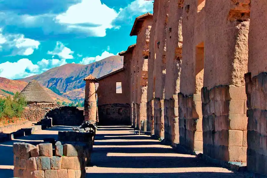 Tour a la ruta del Sol desde Puno a Cusco