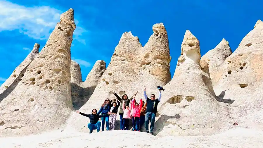 Tour a la catarata de Pillones y bosque de piedras