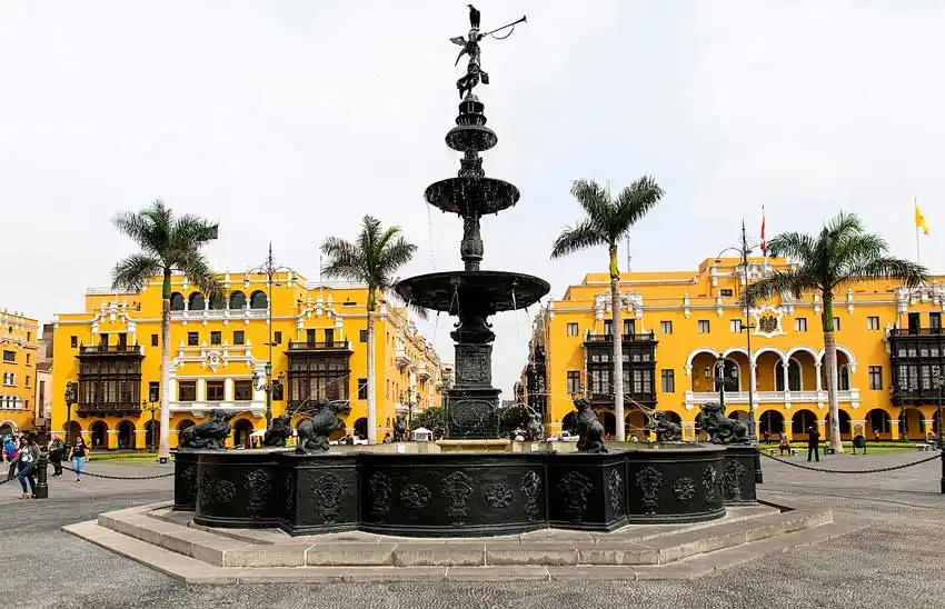 Tour privado al centro de Lima + Barranco + Miraflores