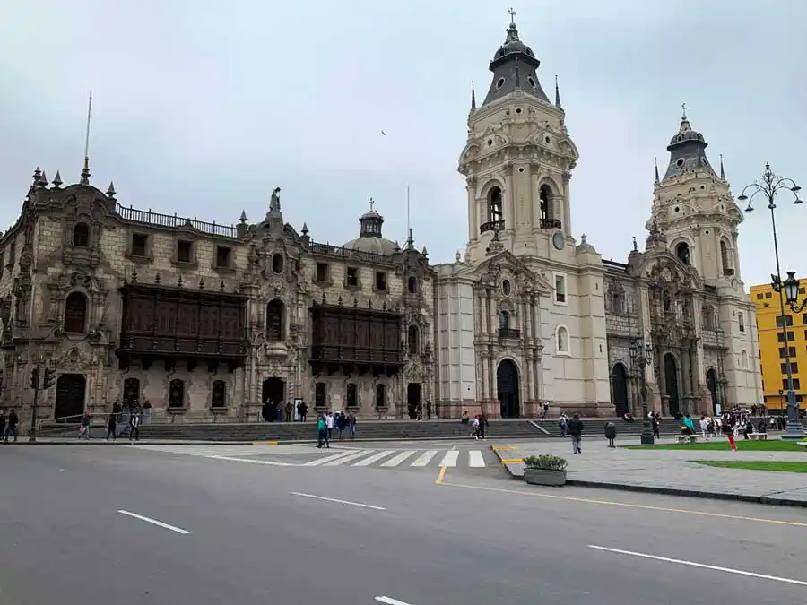 Tour privado al centro de Lima + Barranco + Miraflores